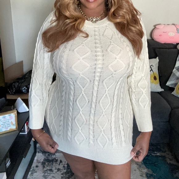 SHEIN Curve Light weight cut out sweater dress SZ 1x - Picture 3 of 3